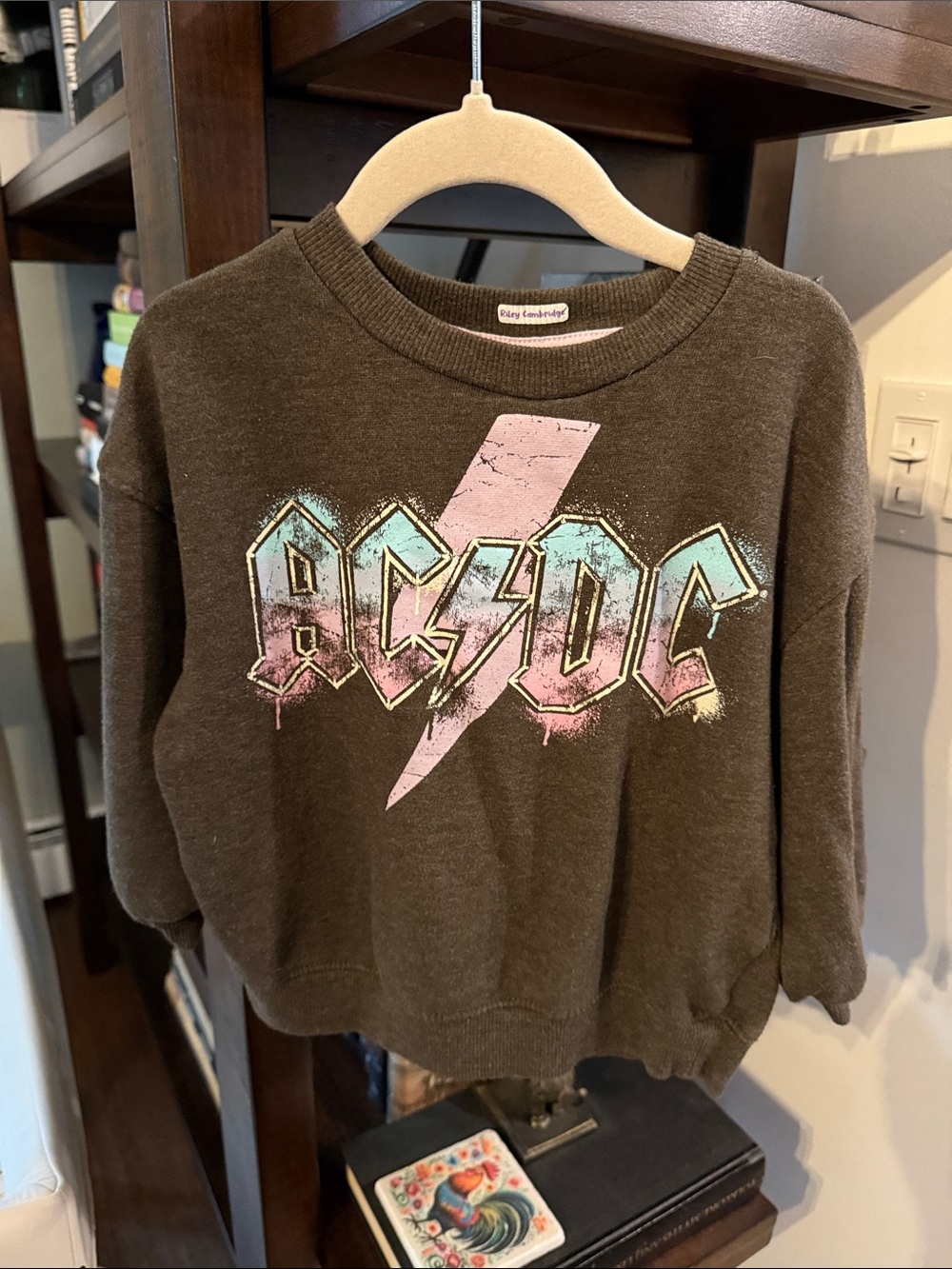 AC/DC sweatshirt 3t